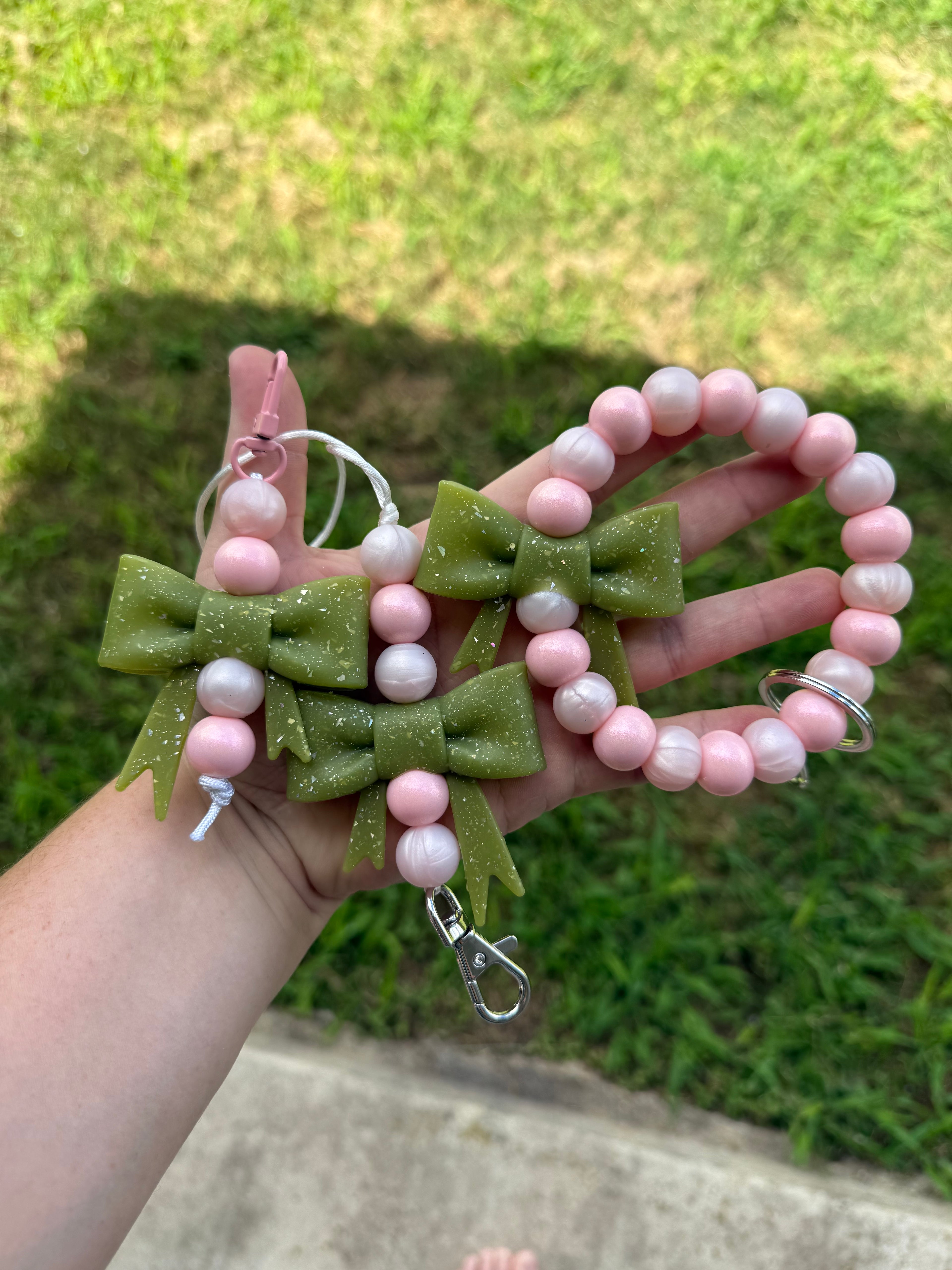 pickle green glitter jumbo bow