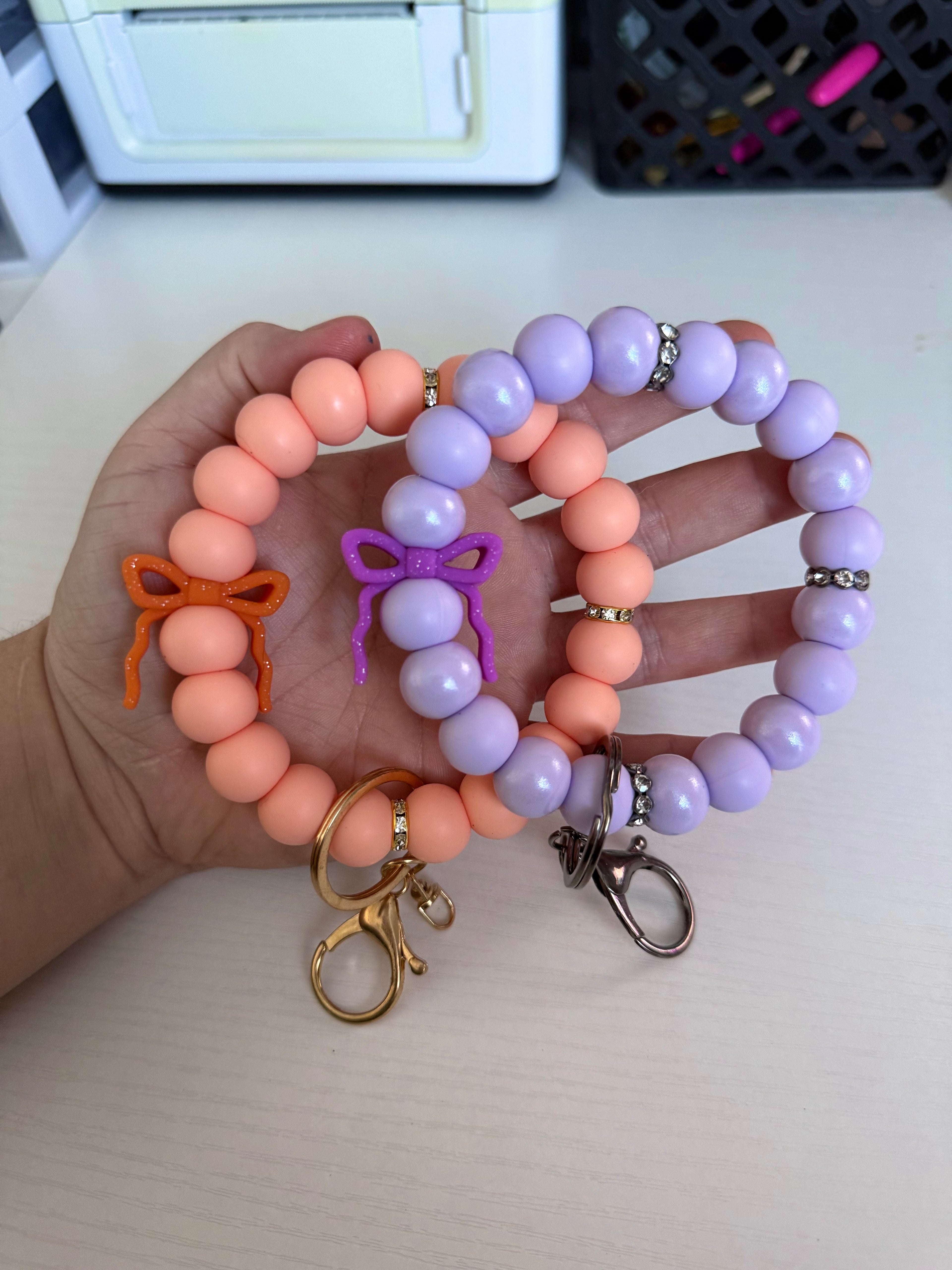 bow wristlets