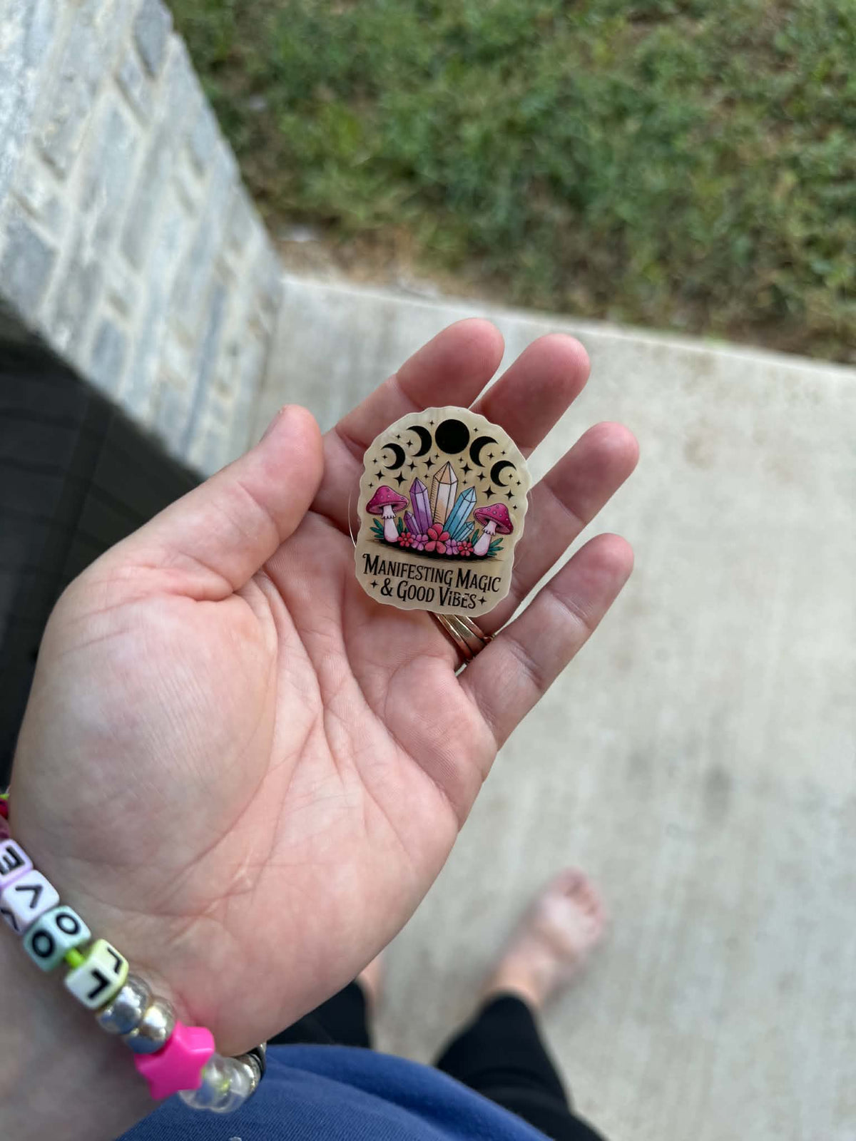 manifesting magic & good vibes popsocket